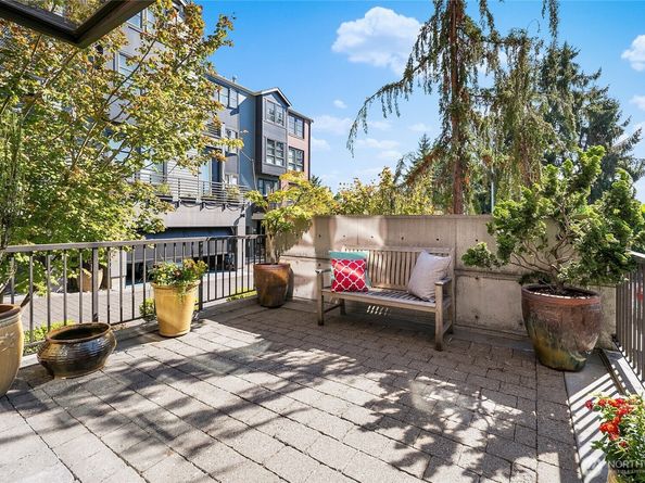 2246 Clise Place W, Seattle WA 98199