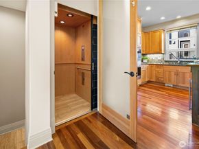 2246 Clise Place W, Seattle WA 98199