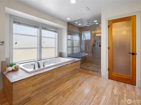 2246 Clise Place W, Seattle WA 98199