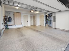 2246 Clise Place W, Seattle WA 98199