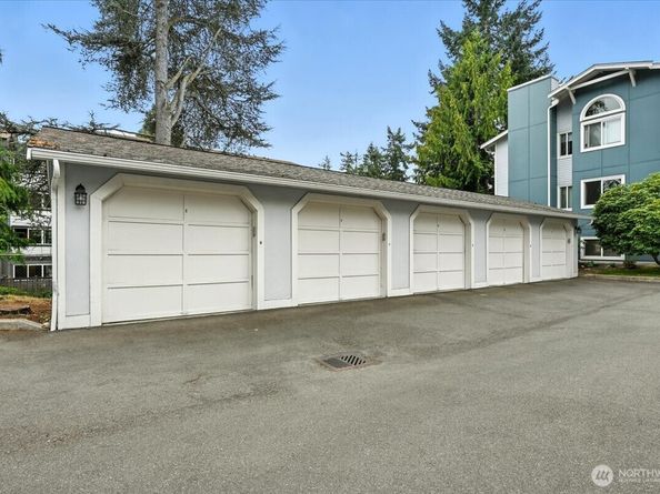915 N 163rd Street C17, Shoreline WA 98133