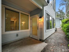 915 N 163rd Street C17, Shoreline WA 98133