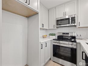 1310 N 3rd Street, Renton WA 98057