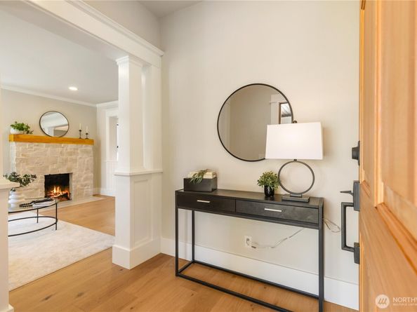 409 NW 70th Street, Seattle WA 98117