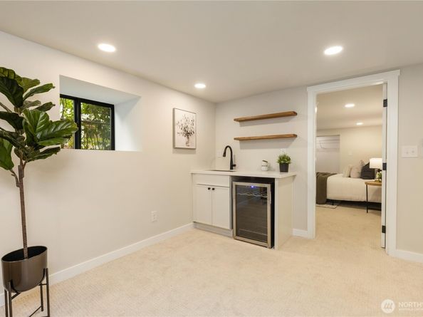 409 NW 70th Street, Seattle WA 98117