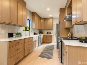 409 NW 70th Street, Seattle WA 98117