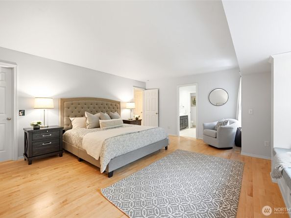 5905 106th Avenue NE, Kirkland WA 98033
