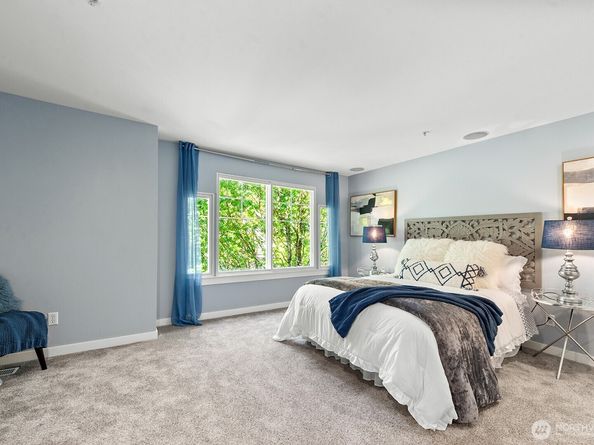 17928 NE 90th Street, Redmond WA 98052