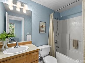 17928 NE 90th Street, Redmond WA 98052