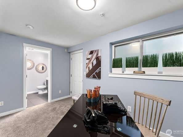 17928 NE 90th Street, Redmond WA 98052
