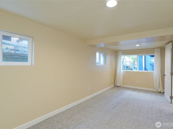 8428 S 118th Street, Seattle WA 98178
