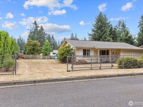 14413 SE 139th Place, Renton WA 98059