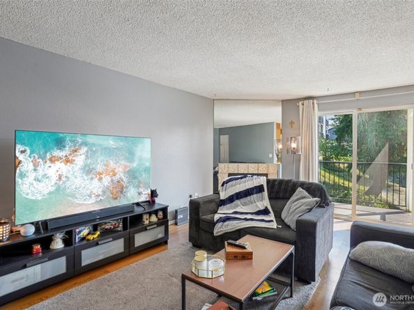2020 Grant Avenue S C202, Renton WA 98055