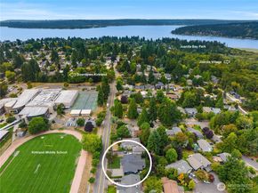 522 19th Avenue, Kirkland WA 98033