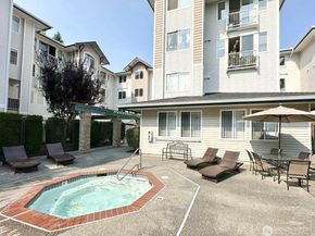 13301 SE 79th Place C311, Newcastle WA 98059