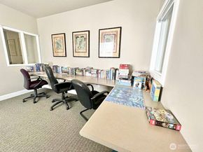 13301 SE 79th Place C311, Newcastle WA 98059