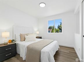 9728 S 239th Place, Kent WA 98031