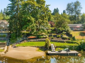 11216 E Riverside Drive, Bothell WA 98011