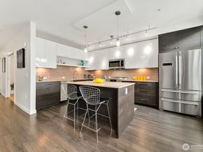 308 N 68th Street 203, Seattle WA 98103