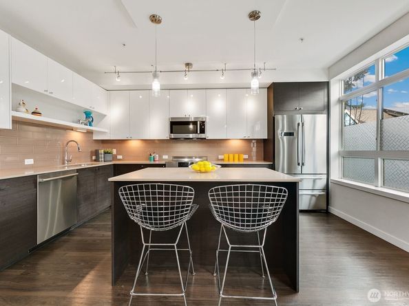 308 N 68th Street 203, Seattle WA 98103