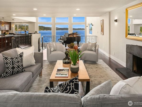 17714 SE 40th Place, Bellevue WA 98008