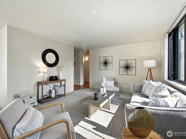2100 3rd Avenue 801, Seattle WA 98121