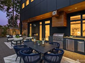 3138 108th Avenue SE, Bellevue WA 98004