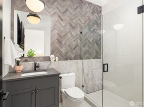 3138 108th Avenue SE, Bellevue WA 98004