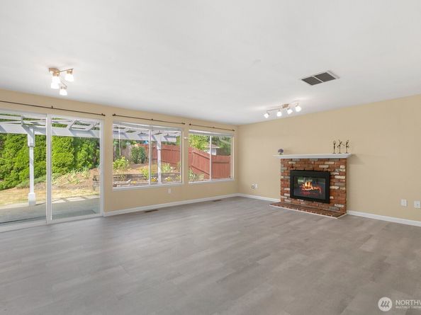 13315 78th Place NE, Kirkland WA 98034