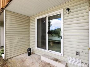 15625 42nd Avenue S C12, Tukwila WA 98188