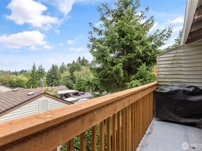 15625 42nd Avenue S C12, Tukwila WA 98188
