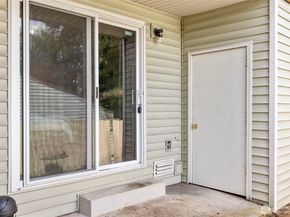 15625 42nd Avenue S C12, Tukwila WA 98188