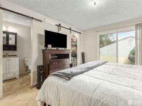 15625 42nd Avenue S C12, Tukwila WA 98188