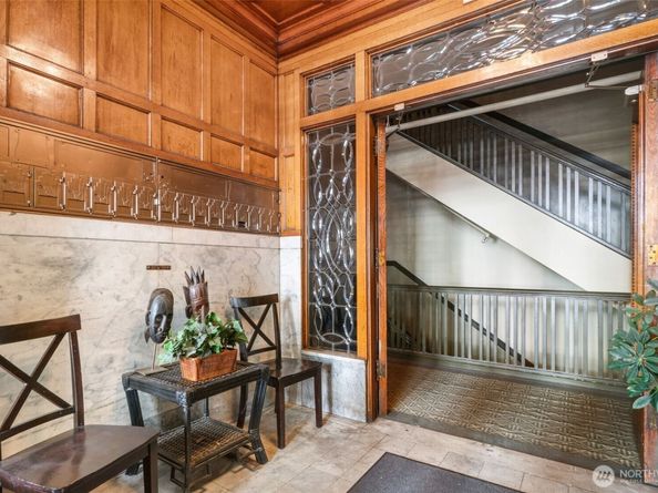 7 Harrison Street 26, Seattle WA 98109