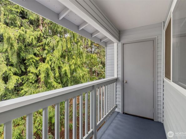 20826 70th Avenue W 5, Lynnwood WA 98036