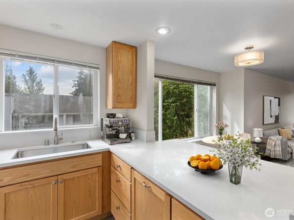 20826 70th Avenue W 5, Lynnwood WA 98036