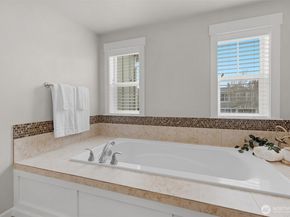 4416 185th Place SE, Bothell WA 98012