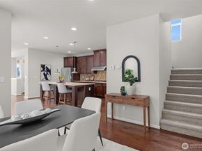 4416 185th Place SE, Bothell WA 98012