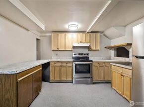 2612 204th St SW Street SW N, Lynnwood WA 98036