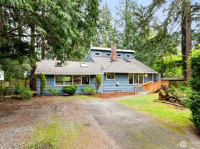 15822 34th Avenue NE, Lake Forest Park WA 98155