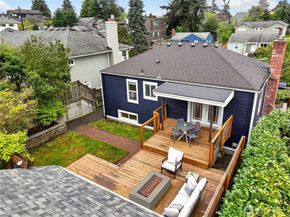 3844 30th Avenue W, Seattle WA 98199