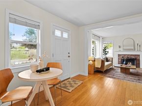 3844 30th Avenue W, Seattle WA 98199