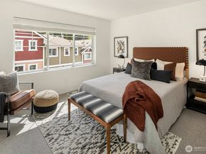 105 118th Avenue SE 3, Bellevue WA 98005
