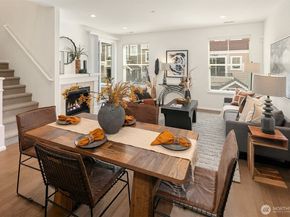 105 118th Avenue SE 3, Bellevue WA 98005