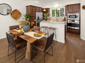 105 118th Avenue SE 3, Bellevue WA 98005