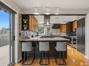 5701 137th Place SE, Bellevue WA 98006