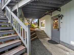 2490 Rocky Point Road NW, Bremerton WA 98312
