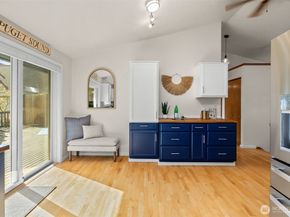 2490 Rocky Point Road NW, Bremerton WA 98312