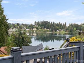 2490 Rocky Point Road NW, Bremerton WA 98312