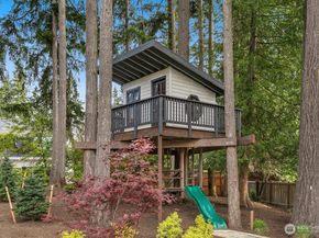 10630 SE 22nd Street, Bellevue WA 98004